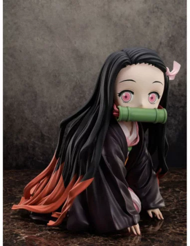 Demon Slayer: Kimetsu no Yaiba Estatua Big Size Nezuko in a Box 44 cm
