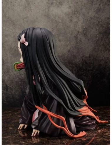 Demon Slayer: Kimetsu no Yaiba Estatua Big Size Nezuko in a Box 44 cm