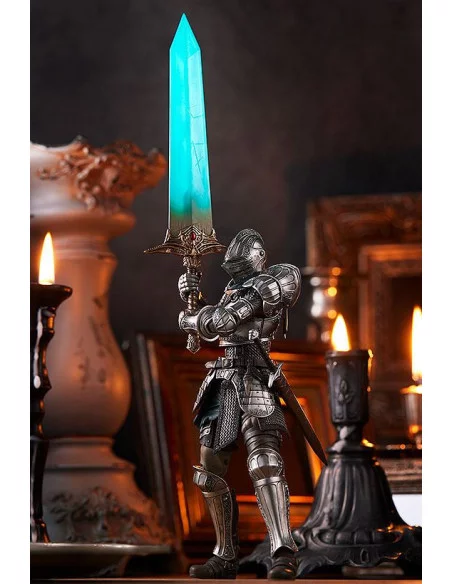 Demon's Souls Figura Figma Fluted Armor 16 cm Demon's Souls Figura Figma Fluted Armor 16 cm