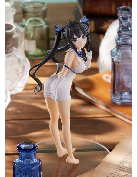 Is It Wrong to Try to Pick Up Girls in a Dungeon? Estatua PVC Pop Up Parade Hestia 15 cm