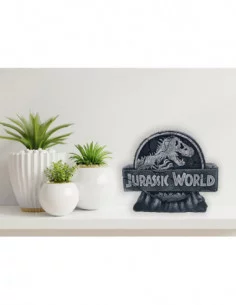 Jurassic Wolrd Hucha Logo 2