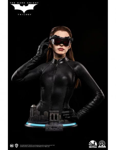 The Dark Knight Rises Busto tamaño real Catwoman (Selina Kyle) 73 cm