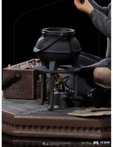 Harry Potter Estatua Art Scale 1/10 Hermione Granger Polyjuice 9 cm