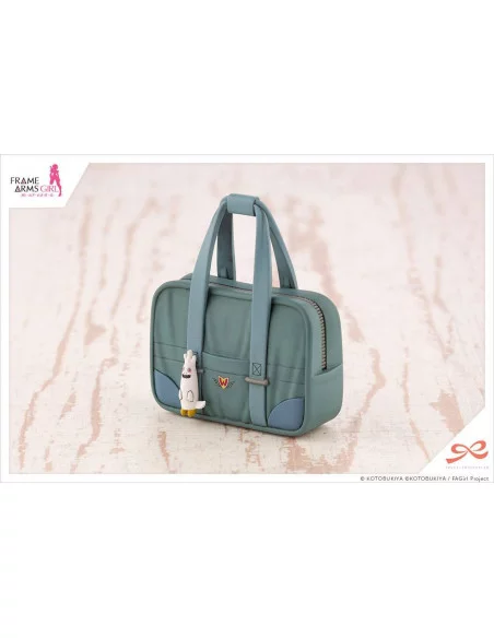 Sousai Shojo Teien Maqueta Plastic Model Kit 1/10 Ao Gennai Wakaba Girls' High School Winter Clothes 16 cm