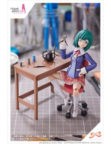 Sousai Shojo Teien Plastic Model Kit 1/10 Bukiko Kotobuki Winter Clothes Modeler´s Edition 15 cm