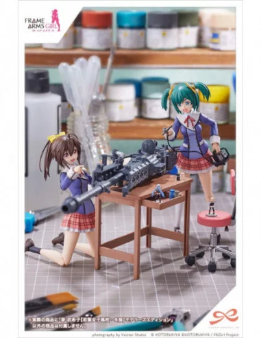 Sousai Shojo Teien Plastic Model Kit 1/10 Bukiko Kotobuki Winter Clothes Modeler´s Edition 15 cm