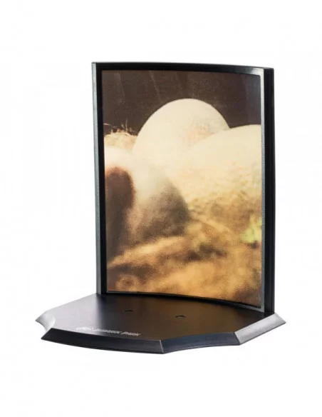 Jurassic Park Estatua Toyllectible Treasure Raptor Egg Life Finds A Way 12 cm