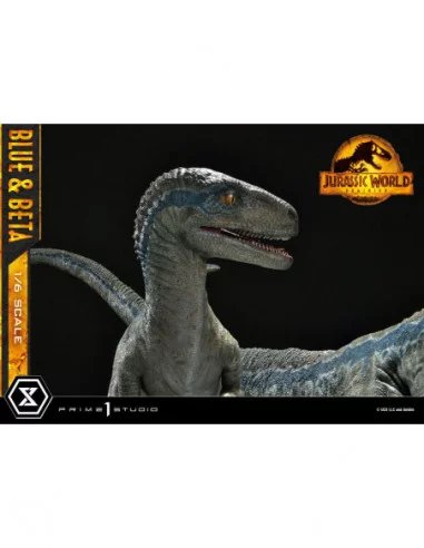 Jurassic World: Dominion Estatua Legacy Museum Collection 1/6 Blue & Beta Bonus Version 41 cm