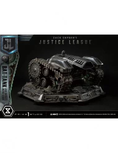 Zack Snyder's Justice League Diorama Museum Masterline Bat-Tank 36 cm