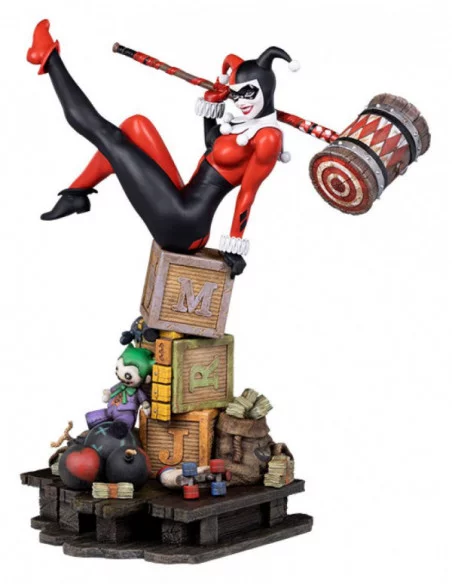 DC Comics Estatua 1/6 Harley Quinn 41 cm