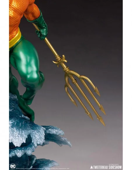 DC Comics Estatua 1/6 Aquaman 51 cm