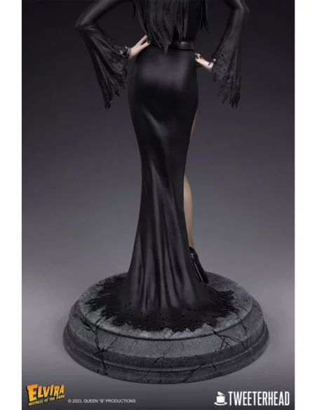 Elvira: Mistress of the Dark Estatua 1/4 Elvira 48 cm Elvira: Mistress of the Dark Estatua 1/4 Elvira 48 cm