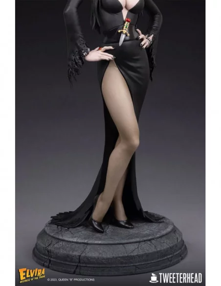 Elvira: Mistress of the Dark Estatua 1/4 Elvira 48 cm Elvira: Mistress of the Dark Estatua 1/4 Elvira 48 cm