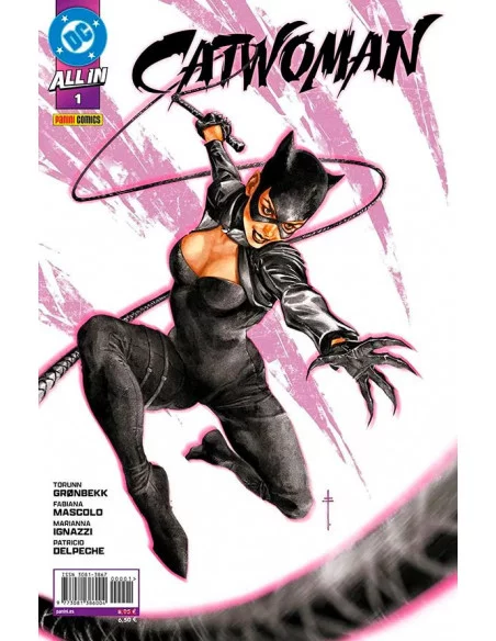 es::All In Catwoman 01