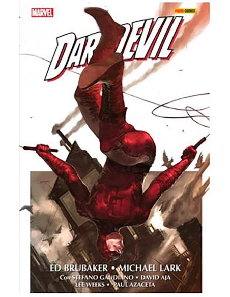 es::Daredevil de Ed Brubaker y Michael Lark 1 (Marvel Omnibus)