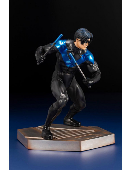 es::DC Comics Estatua ARTFX Teen Titans Series 1/6 Nightwing 25 cm es::DC Comics Estatua ARTFX Teen Titans Series 1/6 Nightwing 25 cm