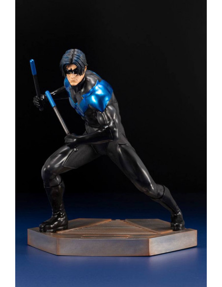 es::DC Comics Estatua ARTFX Teen Titans Series 1/6 Nightwing 25 cm es::DC Comics Estatua ARTFX Teen Titans Series 1/6 Nightwing 25 cm