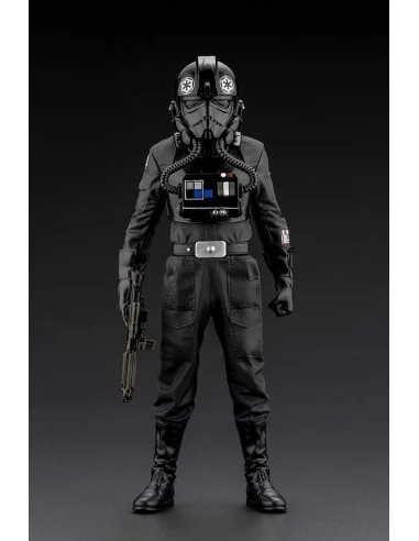 es::Star Wars Episode IV Estatua ARTFX+ 1/10 Tie Fighter Pilot 18 cm