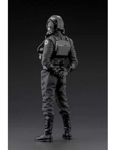 es::Star Wars Episode IV Estatua ARTFX+ 1/10 Tie Fighter Pilot 18 cm