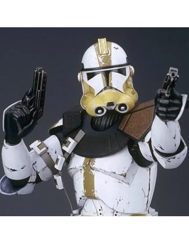 es::CLONE TROOPER COMMANDER - Estatua Star Wars