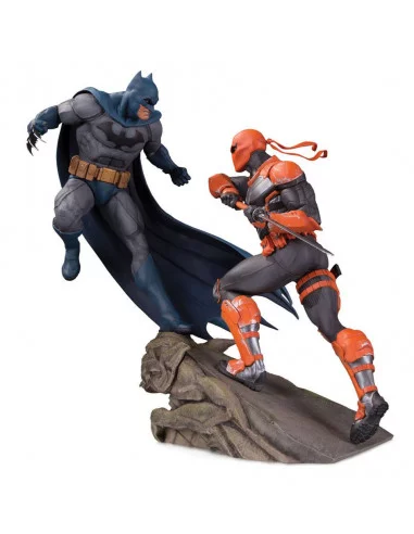 es::DC Comics Estatua Battle Batman vs. Deathstroke 30 cm