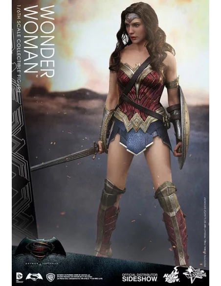 es::Batman v Superman Dawn of Justice Figura 1/6 Wonder Woman Hot Toys 29 cm