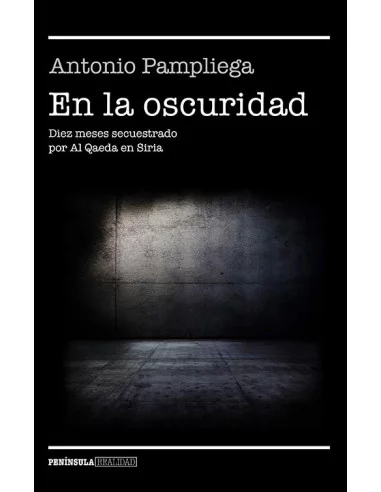 es::En la oscuridad