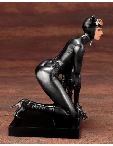 es::DC Comics Estatua PVC ARTFX+ 1/10 Catwoman 13 cm