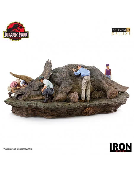 es::Parque Jurásico Diorama 1/10 Deluxe Art Scale Triceratops 74 cm