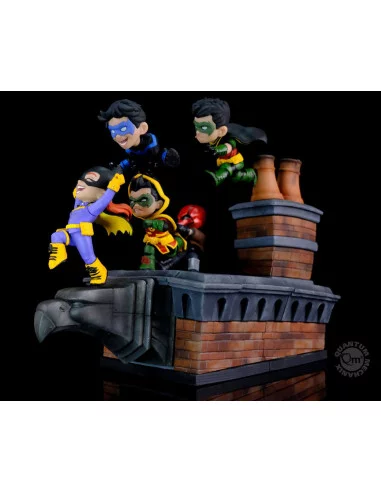 es::DC Comics Diorama Q-Master Gotham Rooftop 28 cm