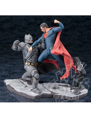 Batman v Superman Pack 2 Estatuas ARTFX+ 1/10 Batm-10