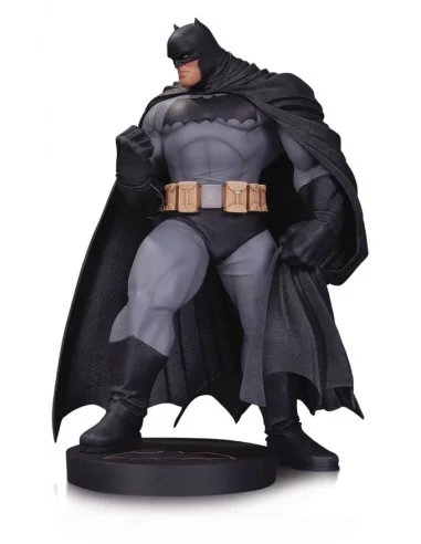es::DC Designer Series Estatua Batman by Andy Kubert 18 cm