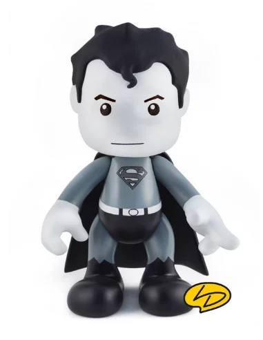 Superman blanco y negro 21 cm Artoys DC Comics Leb