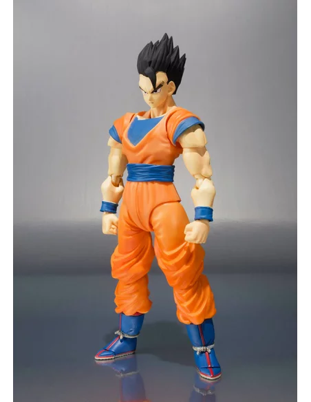 Dragon Ball Z SH Figuarts: Ultimate Son Gohan Figu